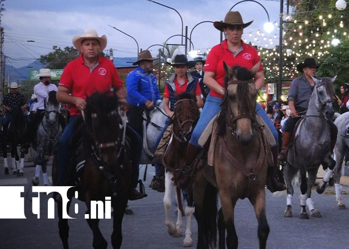 Foto: Somoto reúne a más de dos mil caballistas en un espectacular desfile hípico/TN8