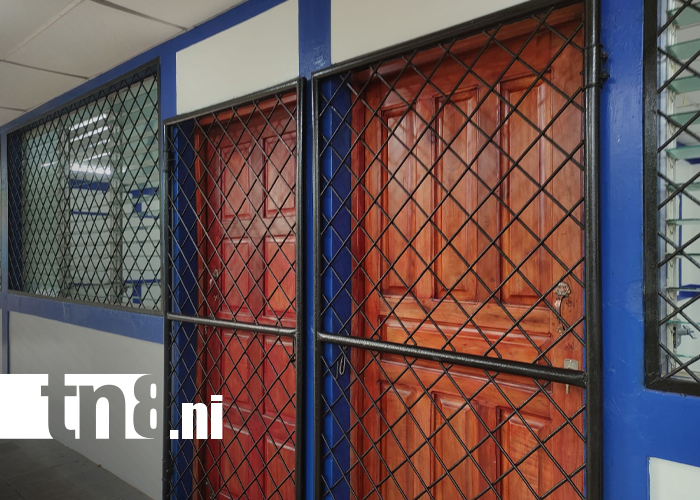 Foto: iriá estrena mejoras en el centro escolar/TN8
