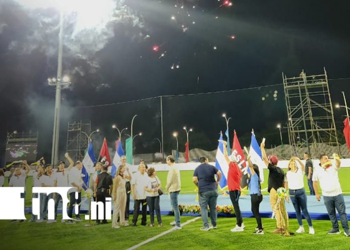 4 Foto: Nuevo estadio “Chocorrón” Buitrago abre sus puertas y llena de alegría la capital/TN8