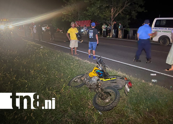 Foto: motociclista muere al chocar contra un carrito en plena vía en Tecolostote/TN8