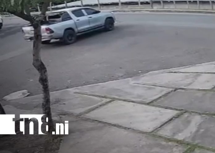 Foto: Choque en intersección deja cuantiosos daños en Juigalpa / TN8