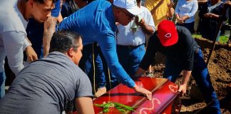 Foto: Familia destrozada exige justicia en Rivas/ TN8