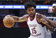 Norchad Omier a la altura de la G League