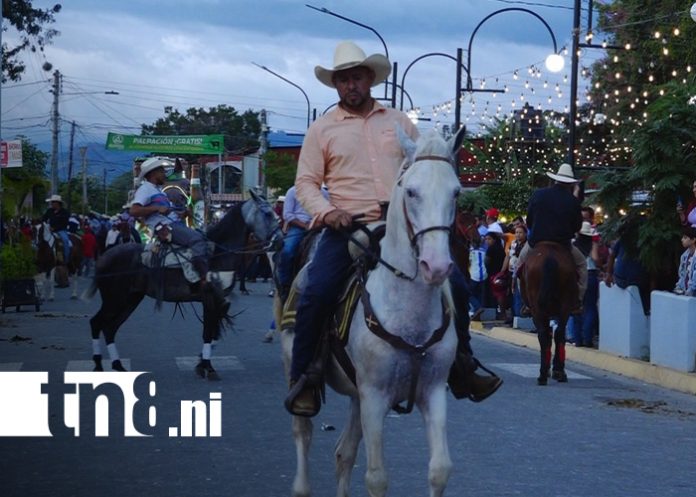 Foto: Somoto reúne a más de dos mil caballistas en un espectacular desfile hípico/TN8