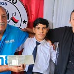 Foto: Joven con discapacidad celebra su logro educativo en Ocotal /TN8