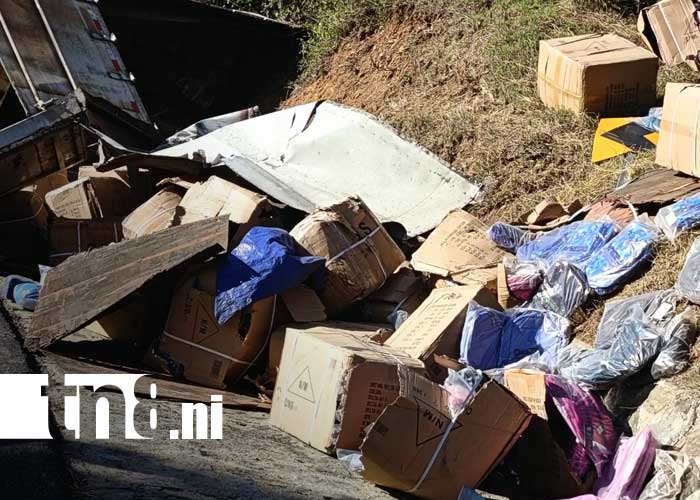 Foto: Accidente de tránsito con camión en carretera Ocotal - Las Manos / TN8