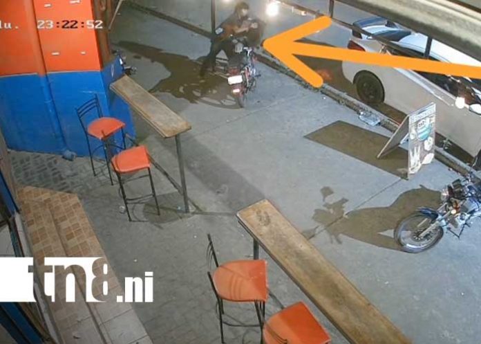 Foto: Robo en una tienda de la Colonia Centroamérica, Managua / TN8 Foto: Robo en una tienda de la Colonia Centroamérica, Managua / TN8