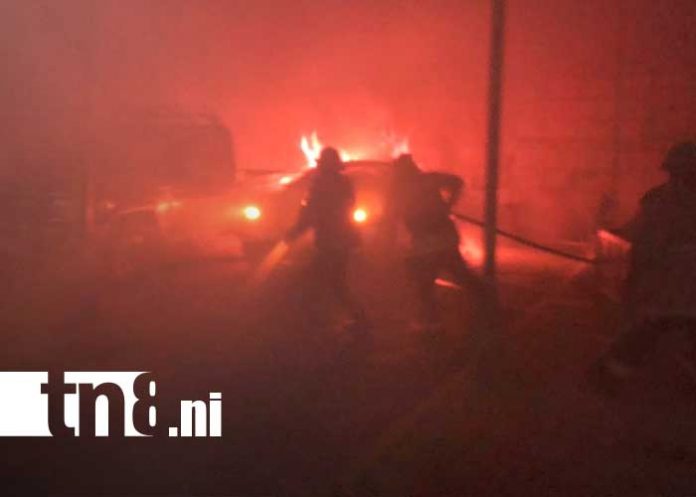 Foto: Incendio en autolavado de Jinotega / TN8