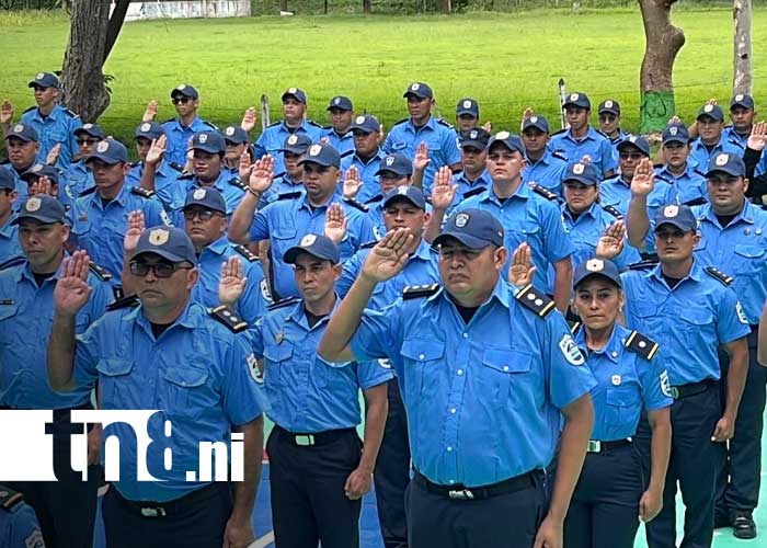 Foto: Ascenso en grados del Ministerio del Interior en Nicaragua / TN8