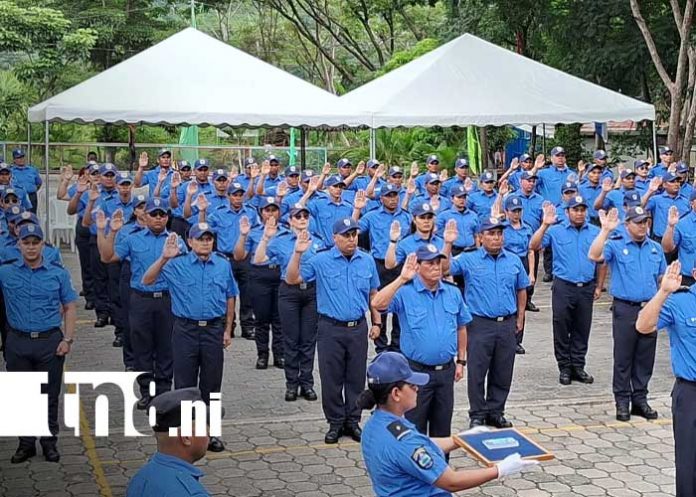 Foto: Ascenso en grados del Ministerio del Interior en Nicaragua / TN8