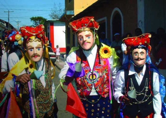 Foto: Celebración en honor a El Güegüense en Nicaragua / TN8 Foto: Celebración en honor a El Güegüense en Nicaragua / TN8