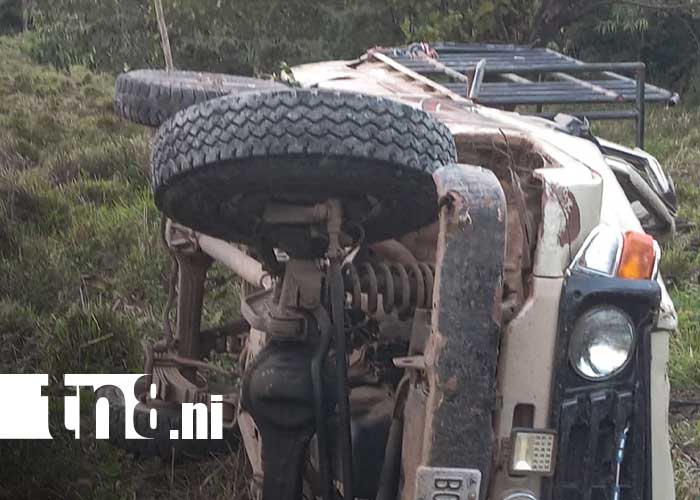 Foto: Accidente con camioneta y cortadores de café en Boaco / TN8