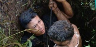 Foto: Hombre sufre caída dentro de un pozo en un barrio de Kukra Hill, Caribe Sur de Nicaragua / TN8
