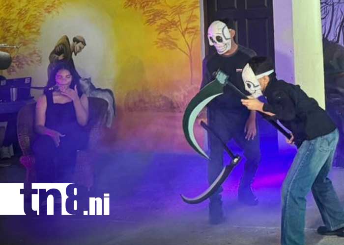 Foto: Leyenda de La Llorona representada por obra en Casa de Cultura en Managua / TN8