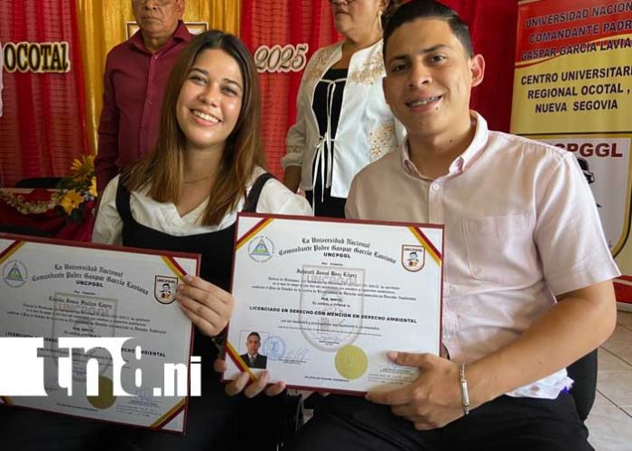 Foto: Graduación de universitarios en Ocotal, Nueva Segovia / TN8 Foto: Graduación de universitarios en Ocotal, Nueva Segovia / TN8
