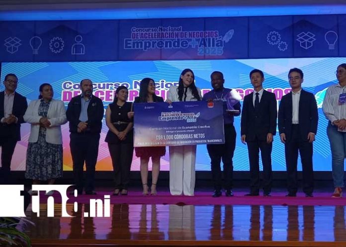 Foto: Premian a emprendedores creativos de Nicaragua / TN8