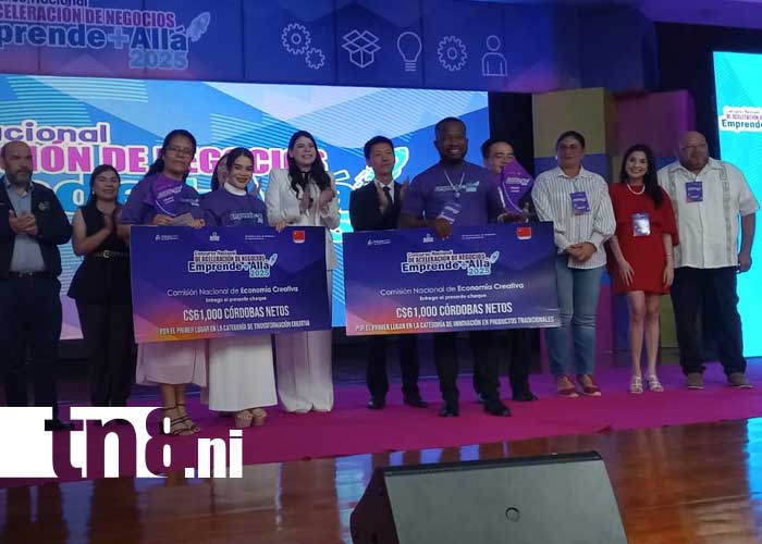 Foto: Premian a emprendedores creativos de Nicaragua / TN8