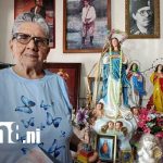 Foto: Devoción a La Gritería, por parte de Doña Juana