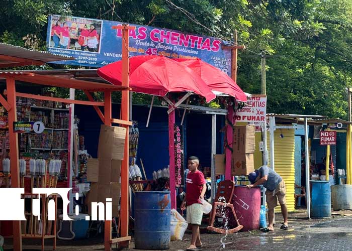 Foto: Venta de pólvora en Chinandega / TN8