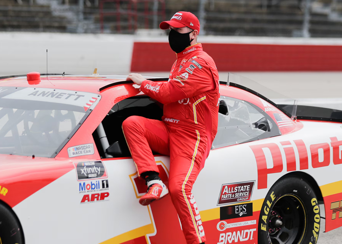 Foto: La carrera de Michael Annett llega a su fin/ Cortesía