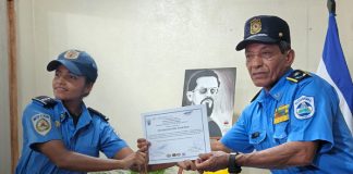 Foto: Escuela nacional fortalece el trabajo preventivo de bomberos/ TN8