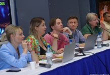 Estudiantes universitarios de Nicaragua se reúnen con documentalistas de RT Rusia Foto: Estudiantes universitarios se reúnen con documentalistas de RT Rusia
