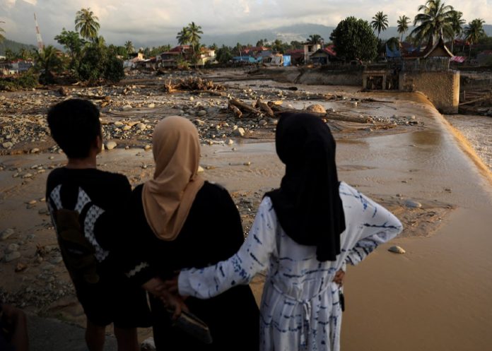 Foto: Indonesia, Sri Lanka y Tailandia luchan contra la catástrofe/Cortesía