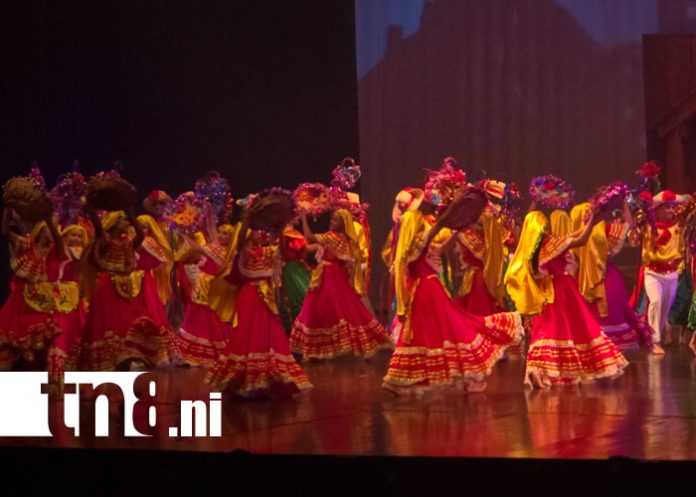 Foto: Ballet Folclórico Nicarahuatl cierra temporada 2025 con la Misa Campesina/TN8