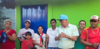 Foto: Felicidad en Nandaime: familia recibe su hogar digno en el anexo Javier Guerra/TN8