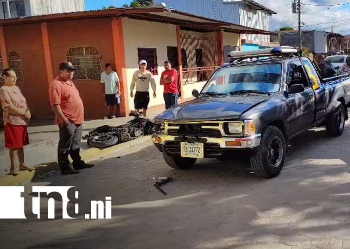 1 Foto: Mal estacionamiento provoca accidente vial y deja a mujer lesionada en Estelí / TN8