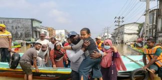 Foto: Venezuela eleva oraciones por víctimas de inundaciones en Indonesia/Cortesía