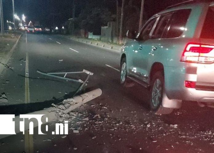 Foto: Accidente sin víctimas, pero con severos daños en la Garita Norte/TN8