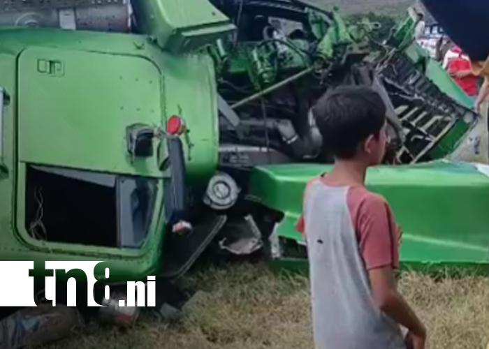 Foto: Accidente en Panamericana Norte deja dos personas graves/TN8