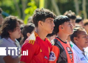 Foto:Catarina entra a la liga mayor del fútbol con moderna infraestructura/TN8