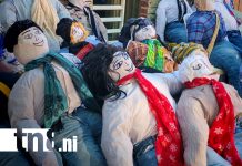 ¡Muñecos del año viejo se venden como pan caliente! Previo al fin de año en Rivas Foto: ¡Muñecos del año viejo se venden como pan caliente! Previo al fin de año en Rivas/TN8