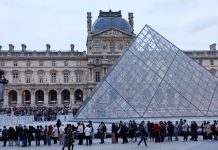 El Museo del Louvre de París abre en medio de huelga y tensión en París Foto: Museo del Louvre de París resiste la huelga / Cortesía