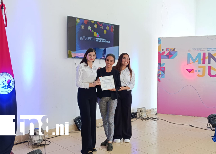 Foto: MINJUVE reconoce a formadores universitarios /TN8
