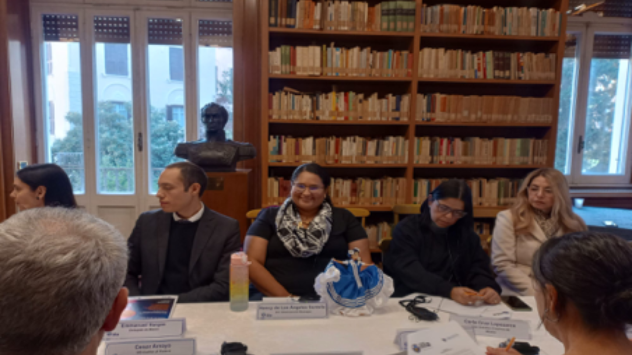 Foto: La UAM representa al país en un encuentro internacional de moda/Cortesía