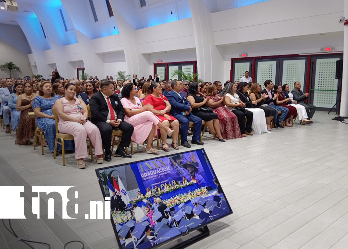 Foto: UNI celebra su octogésima graduación con 1,403 nuevos profesionales/TN8