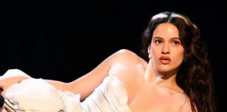Foto: La divertida reacción de Rosalía ante una cucaracha /Cortesía