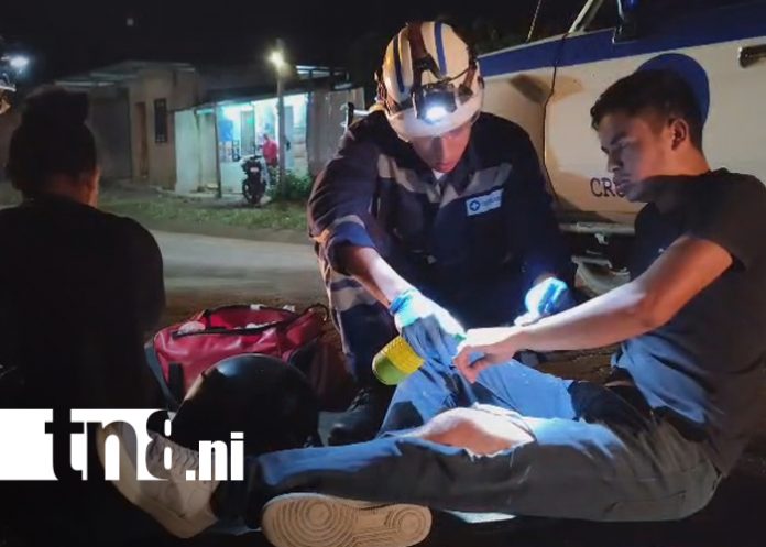Foto: Dos lesionados al chocar contra un semoviente que se cruzó en la vía en Estelí/TN8