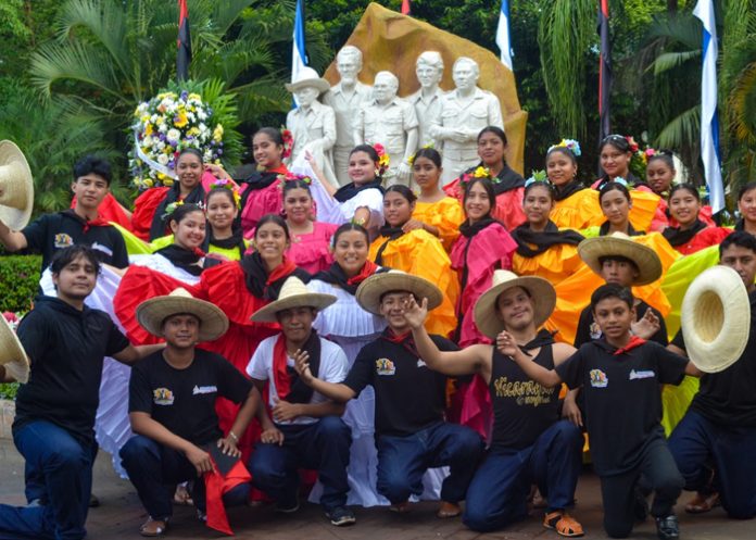 Foto: Masaya conmemora el natalicio del Comandante Camilo Ortega Saavedra/Cortesía