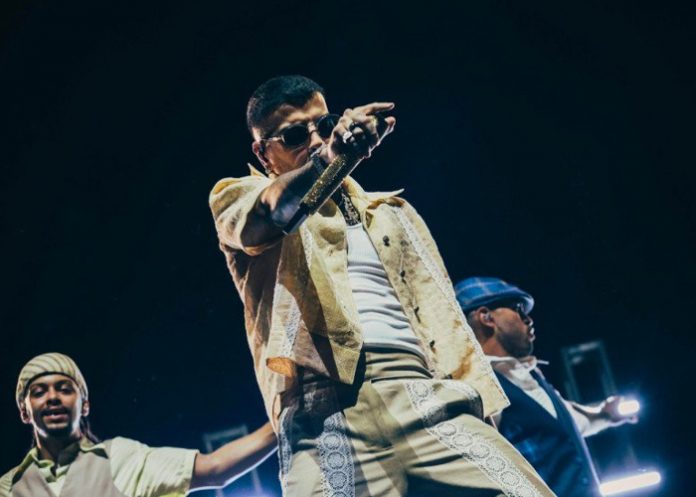 Foto: Rauw Alejandro cierra su gira en RD/cortesía