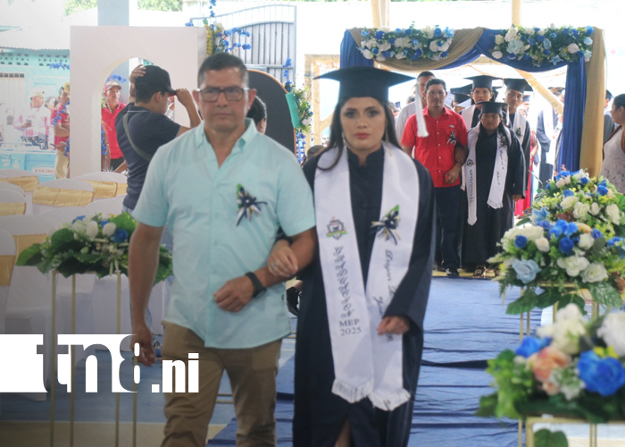 Foto: Siuna profesionaliza a sus maestros y mejora la calidad educativa/TN8