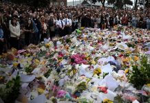 Inician funerales por las víctimas del mortal tiroteo en Australia Foto: Australia llora a sus víctimas /cortesía
