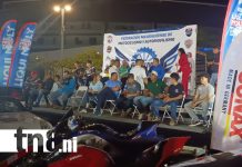 Foto: Drift Manía y Tuning Navideño llegan al Estadio Soberanía/TN8