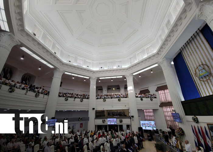 Foto: La Asamblea Nacional de Nicaragua honra a Bolívar/TN8