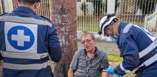 Foto: Accidente en Managua: vehículo volcó tras chocar con autos estacionados/TN8