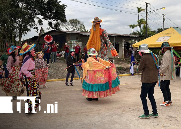 Foto: Inauguran calle de concreto hidráulico que mejora la movilidad en La Libertad, Chontales/TN8
