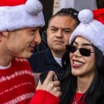 Peso Pluma y Kenia Os sorprenden a niños con entrega de juguetes en Los Ángeles Foto: Peso Pluma y Kenia Os sorprenden a niños con entrega de juguetes en Los Ángeles / Cortesía